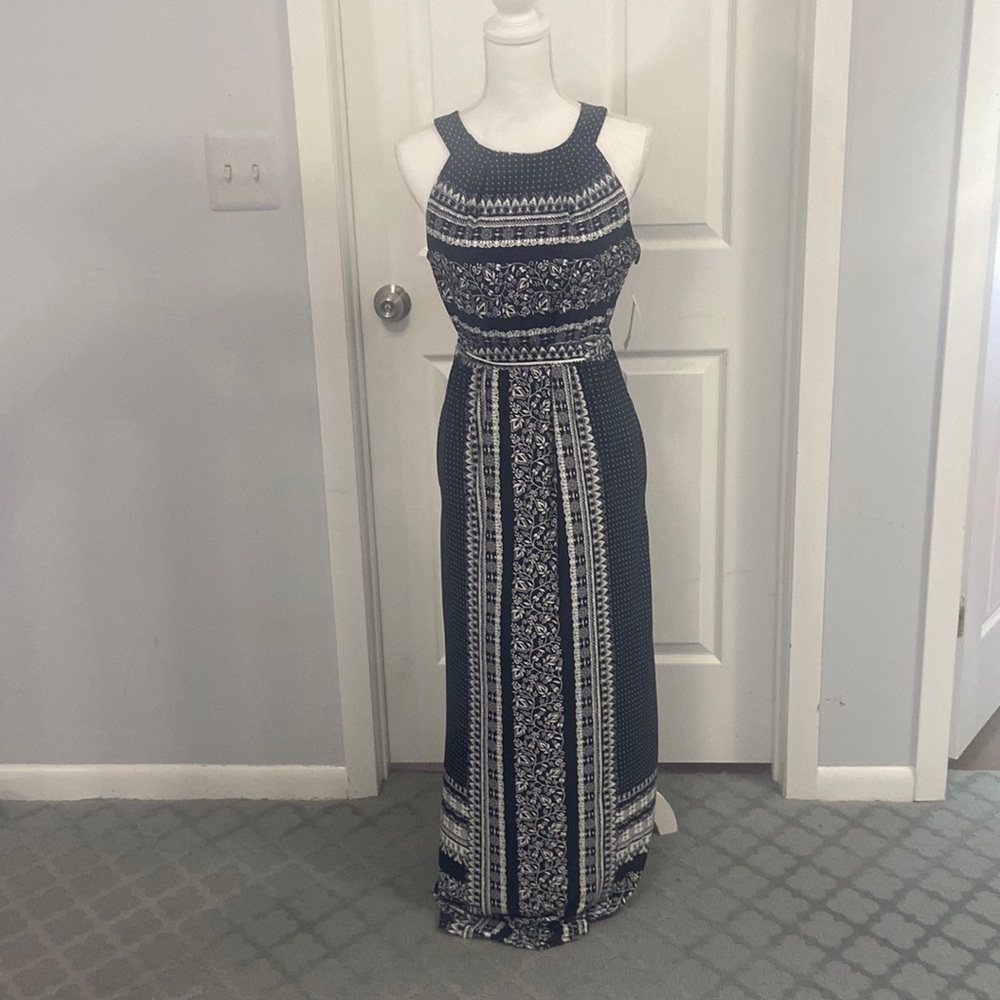 Never worn. Maxi dress